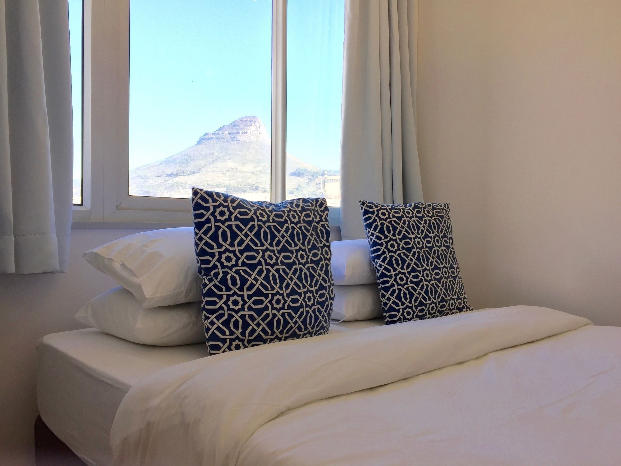 Urban Oasis at Perspectives Apartment Cape Town Bagian luar foto