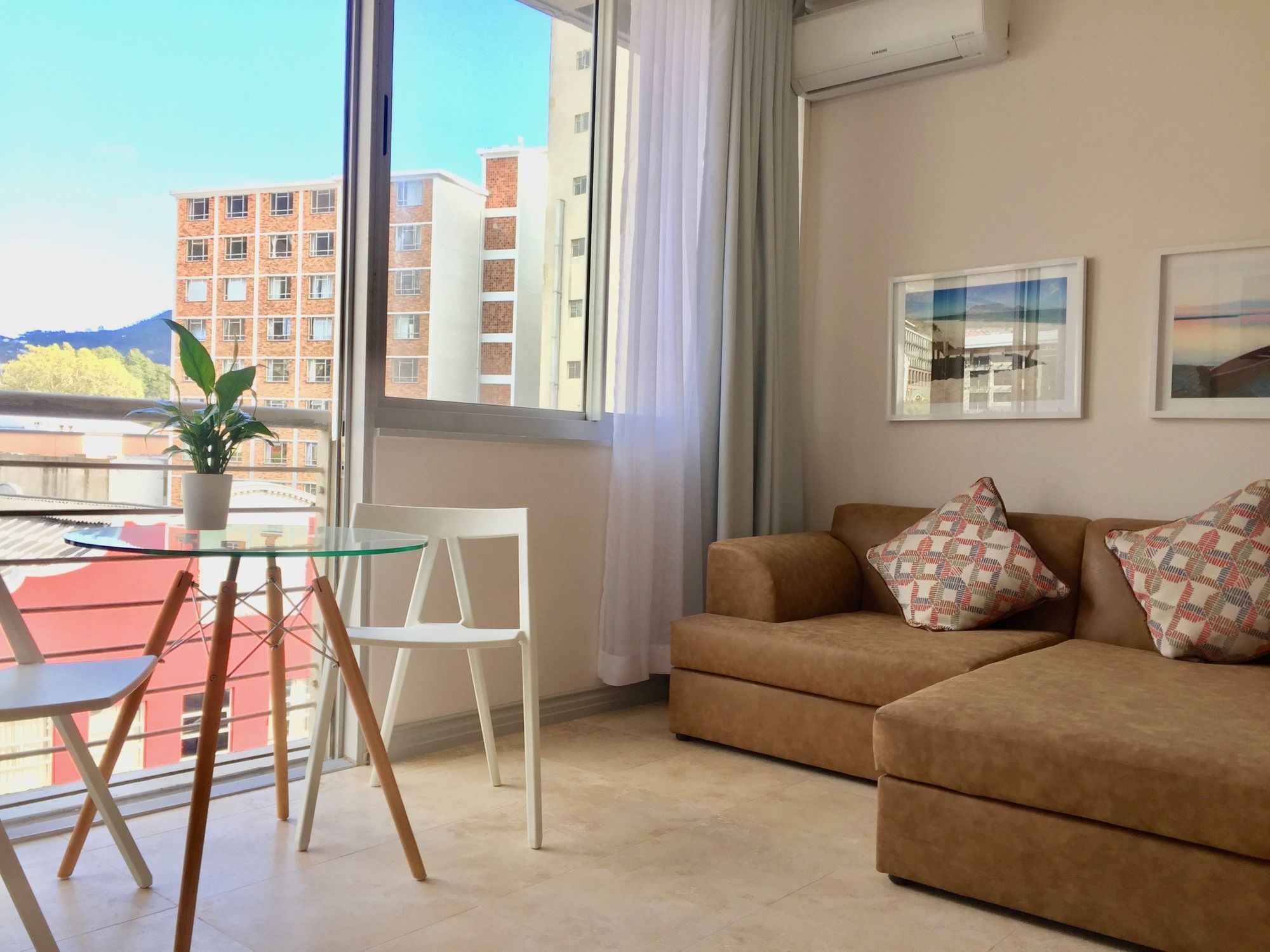 Urban Oasis at Perspectives Apartment Cape Town Bagian luar foto