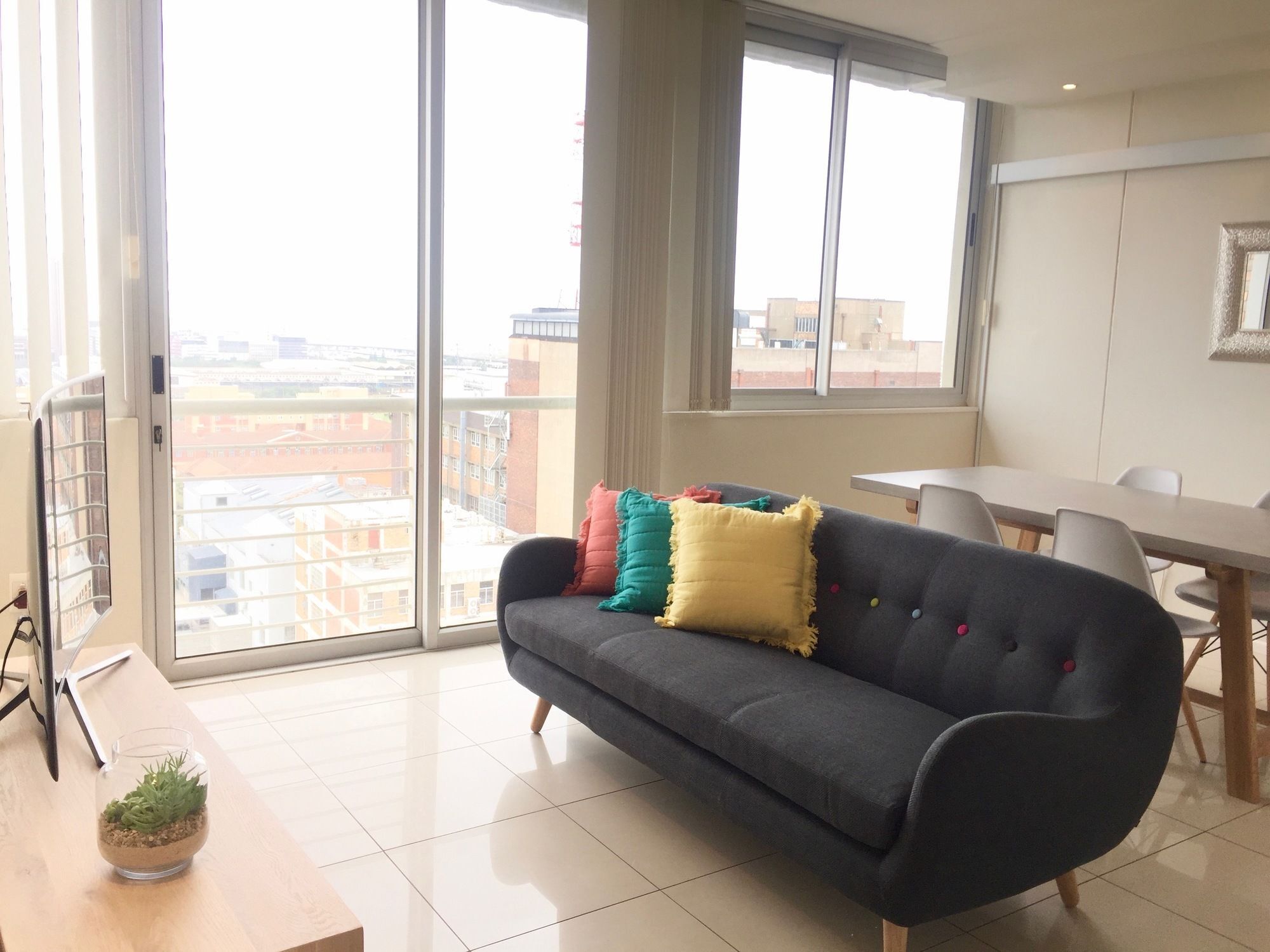 Urban Oasis at Perspectives Apartment Cape Town Bagian luar foto